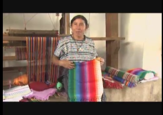 Guatemala: il talento di una tessitrice